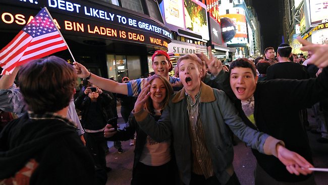 Osama Bin Laden Morto EUA comemora